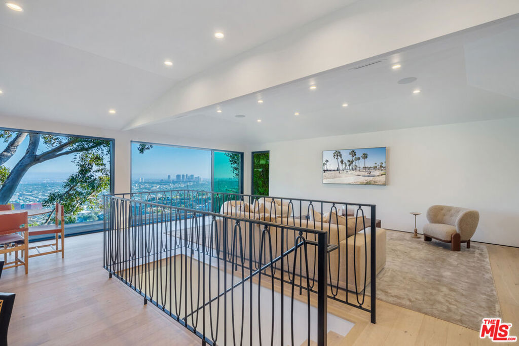 Residential Lease for rent at 8800 Hollywood Boulevard, Los Angeles CA featuring 4 beds and 5 baths