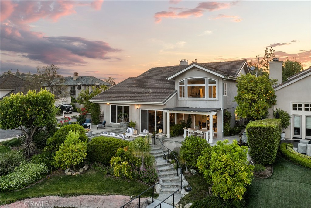 Residential Lease for rent at 2567 Oakshore Drive, Westlake Village CA featuring 5 beds and 6 baths