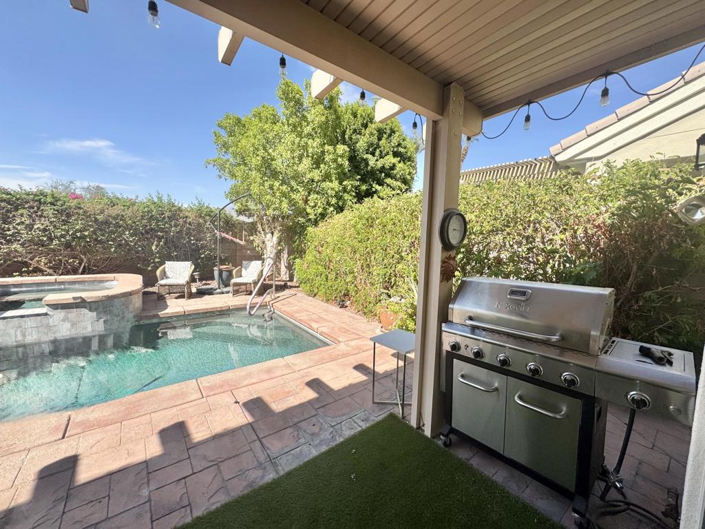 Residential Lease for rent at 78322 Vinewood Drive, Palm Desert CA featuring 3 beds and 2 baths