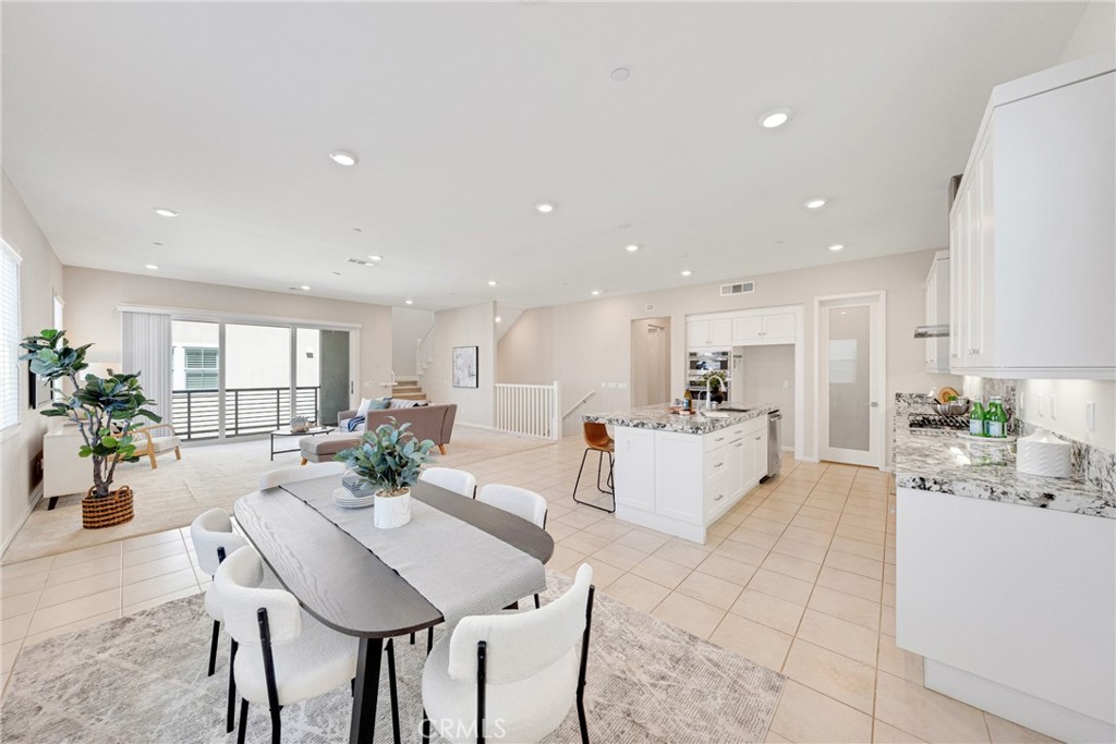 Residential for sale at 104 Sculpture, Irvine CA featuring 3 beds and 3 baths