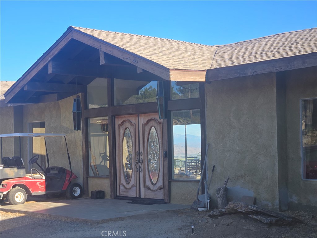 Residential for sale at 28395 Vista Del Valle, Hemet CA featuring 4 beds and 3 baths