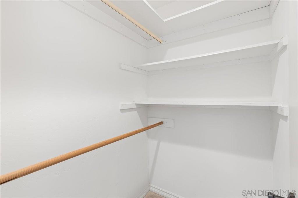 Residential Lease for rent at 512 S Granados Ave, Solana Beach CA featuring 5 beds and 5 baths