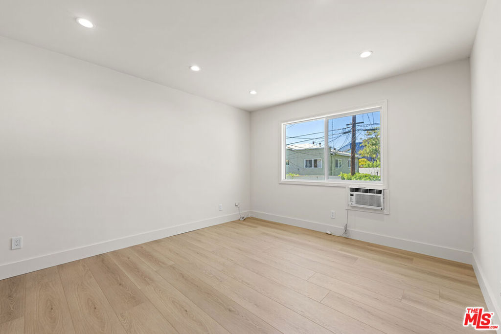 Residential Lease for rent at 635 Westmount Drive 2, West Hollywood CA featuring 2 beds and 2 baths