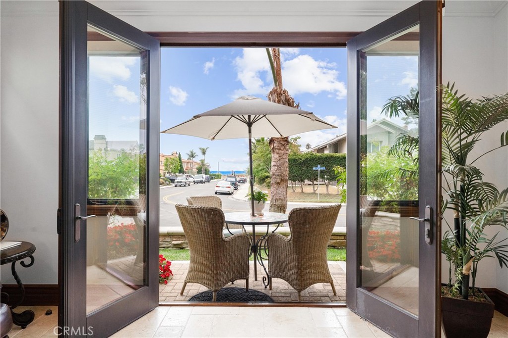 Residential for sale at 35414 Via De Daum, Dana Point CA featuring 5 beds and 4 baths