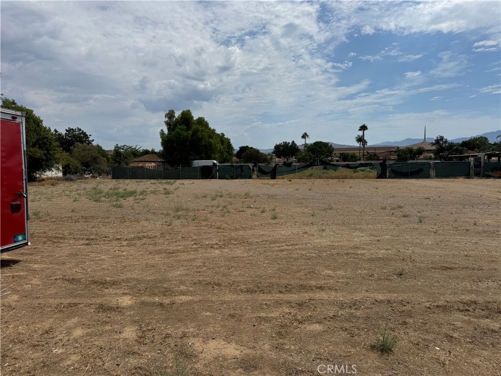 Residential Lease for rent at 5995 La Sierra Avenue, Riverside CA featuring 1 bed and 1 bath