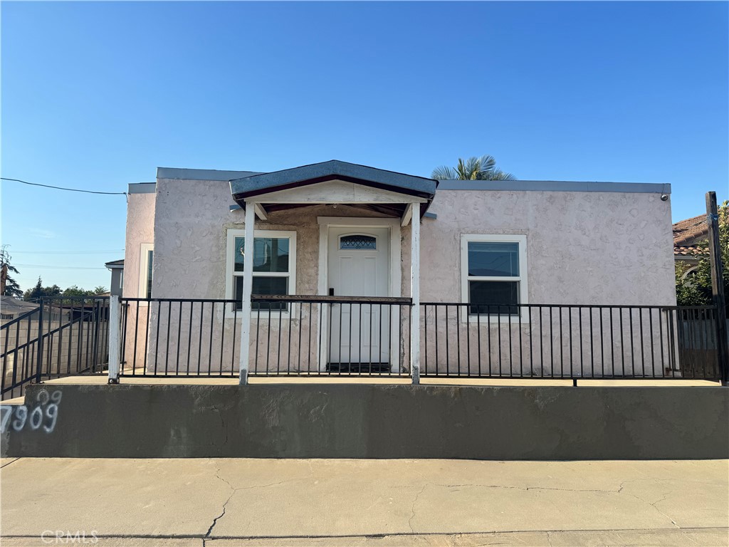 Residential Lease for rent at 7909 Whitmore Street, Rosemead CA featuring 2 beds and 1 bath