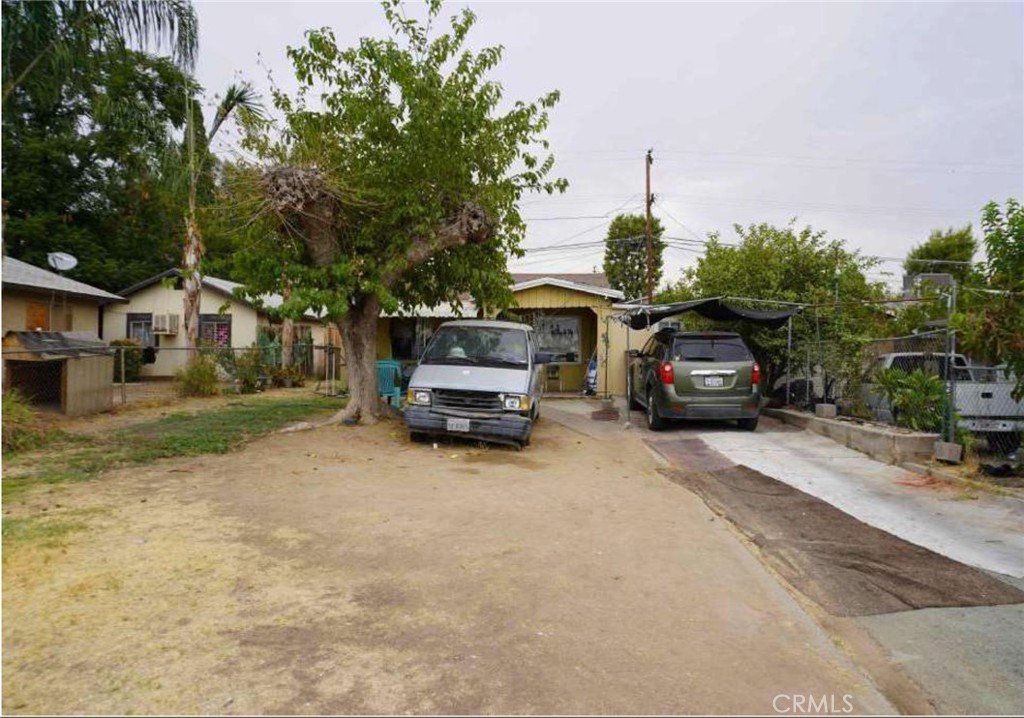 Residential Income for sale at 3819 Mitchell Avenue, Bakersfield CA