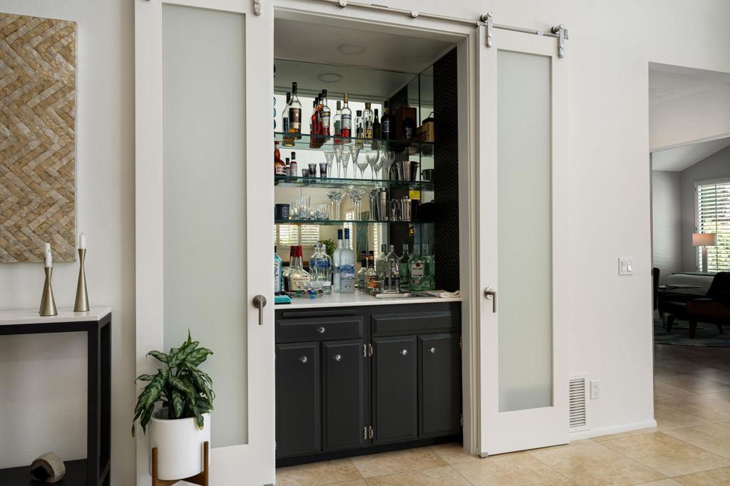 Residential Lease for rent at 41 Lincoln Place, Rancho Mirage CA featuring 3 beds and 3 baths