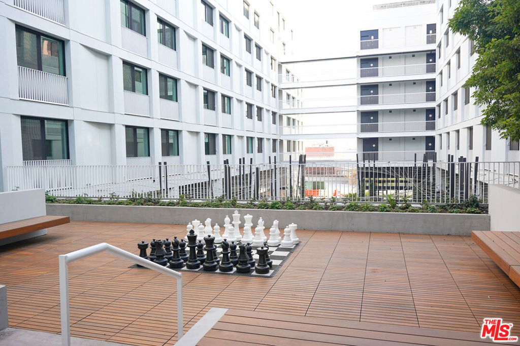 Residential Lease for rent at 200 Mesnager Street 207, Los Angeles, Los Angeles County CA featuring 1 bed and 1 bath