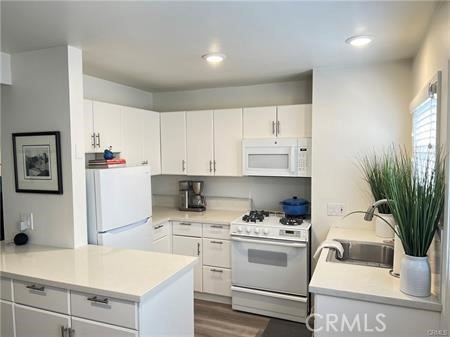 Residential Lease for rent at 217 Cypress Street B, Laguna Beach CA featuring 2 beds and 1 bath