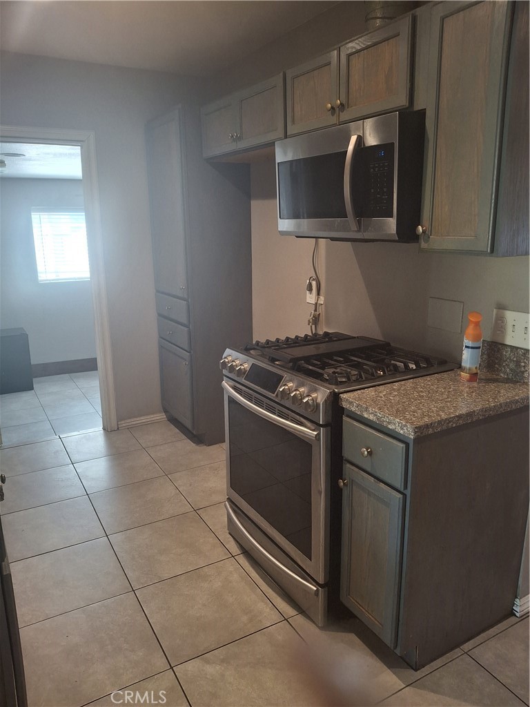 Residential for sale at 14502 S Keene Avenue, Compton CA featuring 2 beds and 1 bath