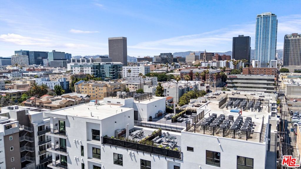 Residential for sale at 904 S New Hampshire Avenue 205, Los Angeles CA featuring 2 beds and 2 baths