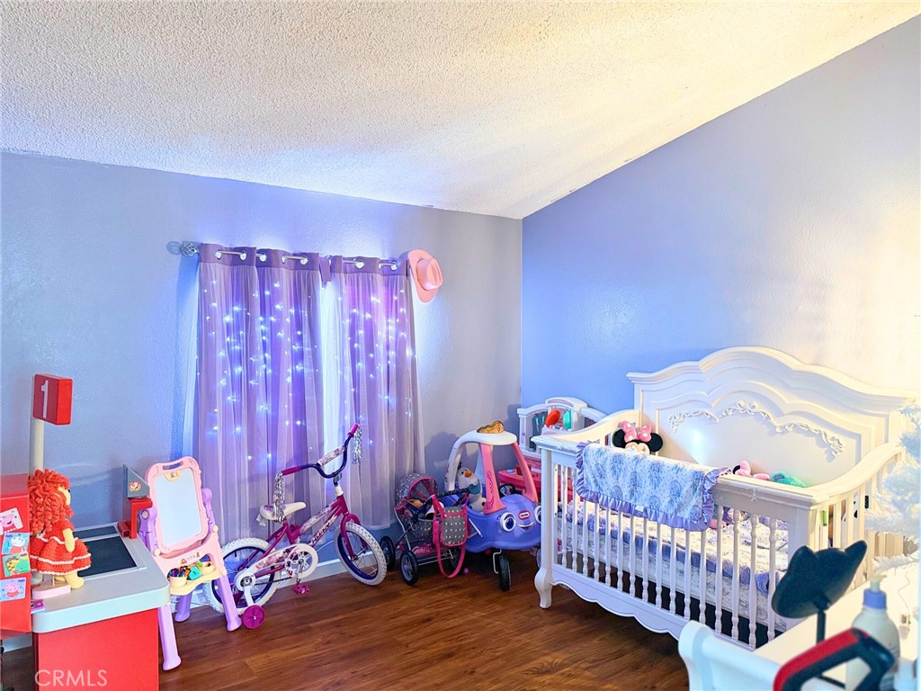 Manufactured In Park for sale at 4080 Pedley Road 211, Jurupa Valley CA featuring 2 beds and 2 baths