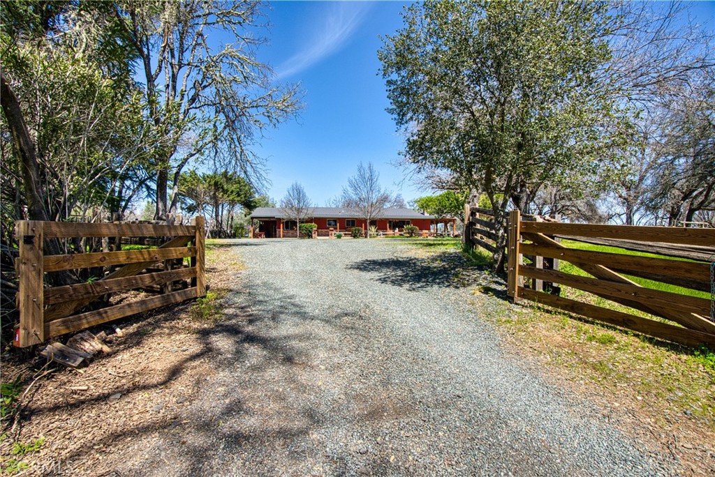 Residential for sale at 7220 Highland Springs Road, Lakeport CA featuring 3 beds and 3 baths