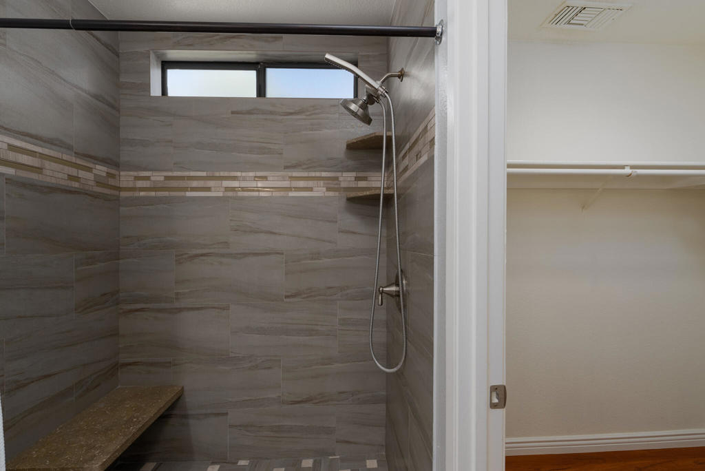 Residential Lease for rent at 67847 N Portales Drive 288, Cathedral City CA featuring 2 beds and 2 baths