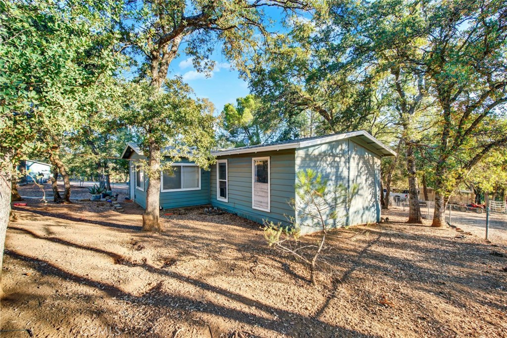 Residential for sale at 14721 NEVIS, Red Bluff CA featuring 3 beds and 2 baths