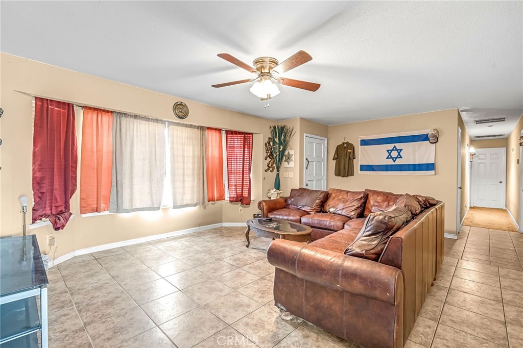 Residential for sale at 30550 Avenue 20 1/2, Madera CA featuring 3 beds and 2 baths