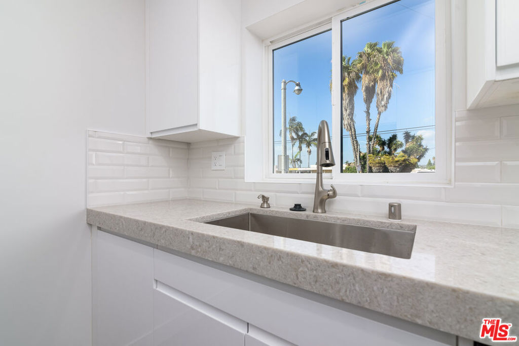 Residential Lease for rent at 1310 W Valencia Drive 1306, Fullerton CA featuring 2 beds and 1 bath