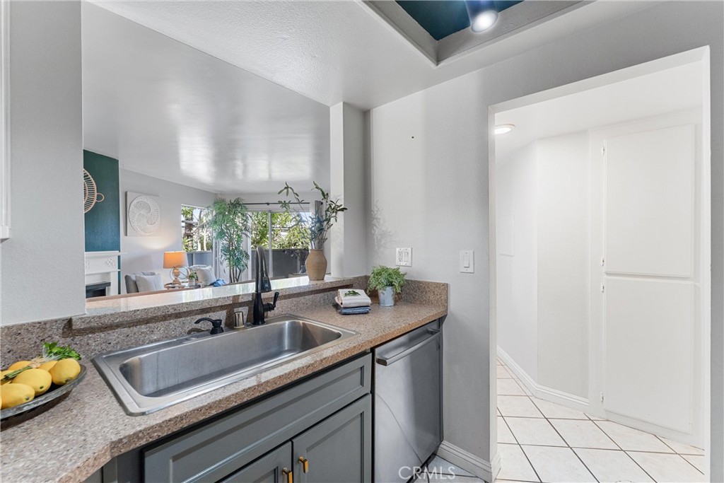Residential for sale at 628 Daisy Avenue 311, Long Beach CA featuring 2 beds and 2 baths