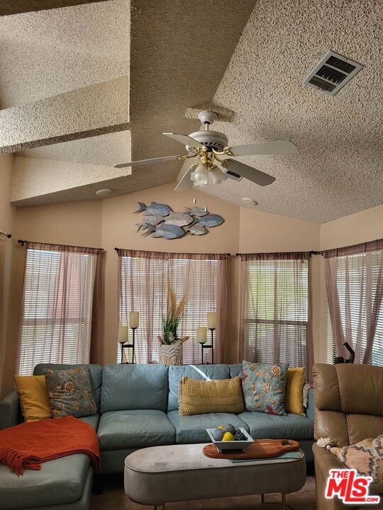 Manufactured In Park for sale at 84136 Avenue 44 231, Indio CA featuring 1 bed and 1 bath