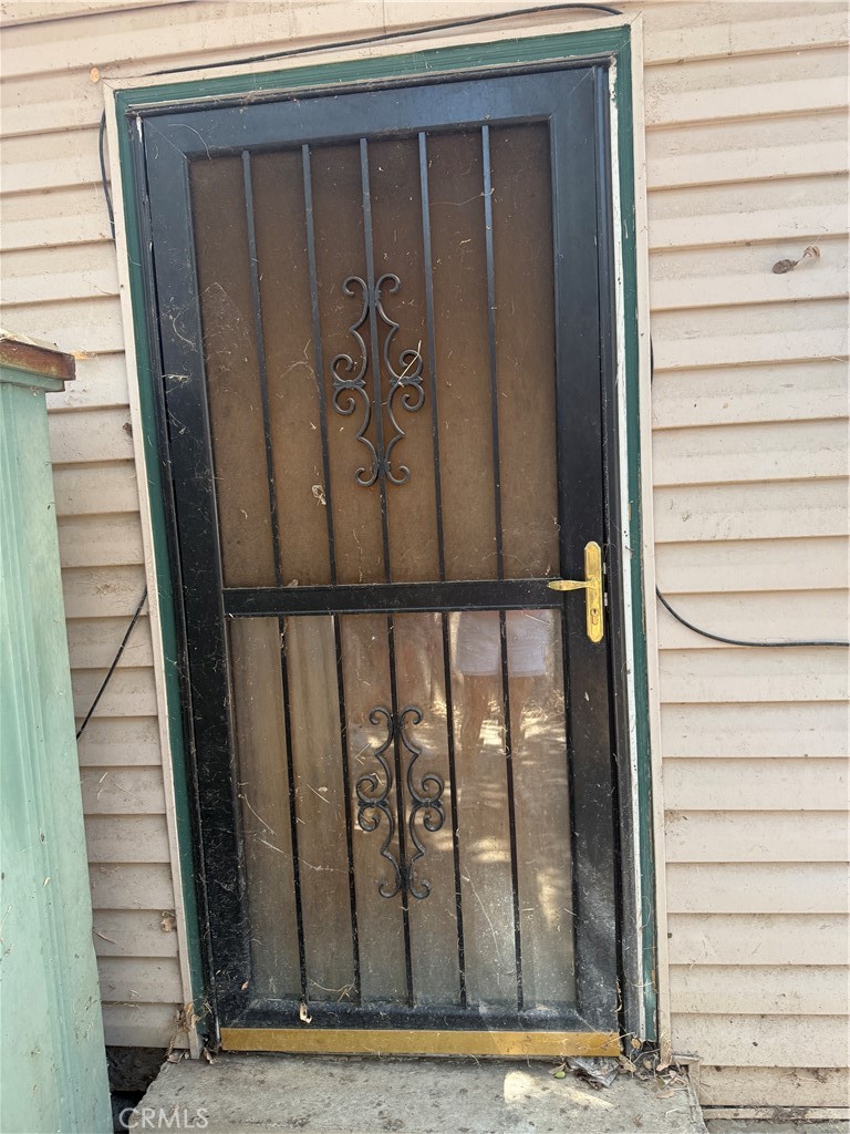 Residential for sale at 14613 Robinson Avenue, Clearlake CA featuring 2 beds and 1 bath