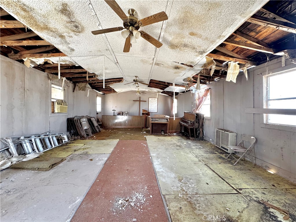 Residential for sale at 14865 San Juan Avenue, Blythe CA featuring 1 bed and 1 bath