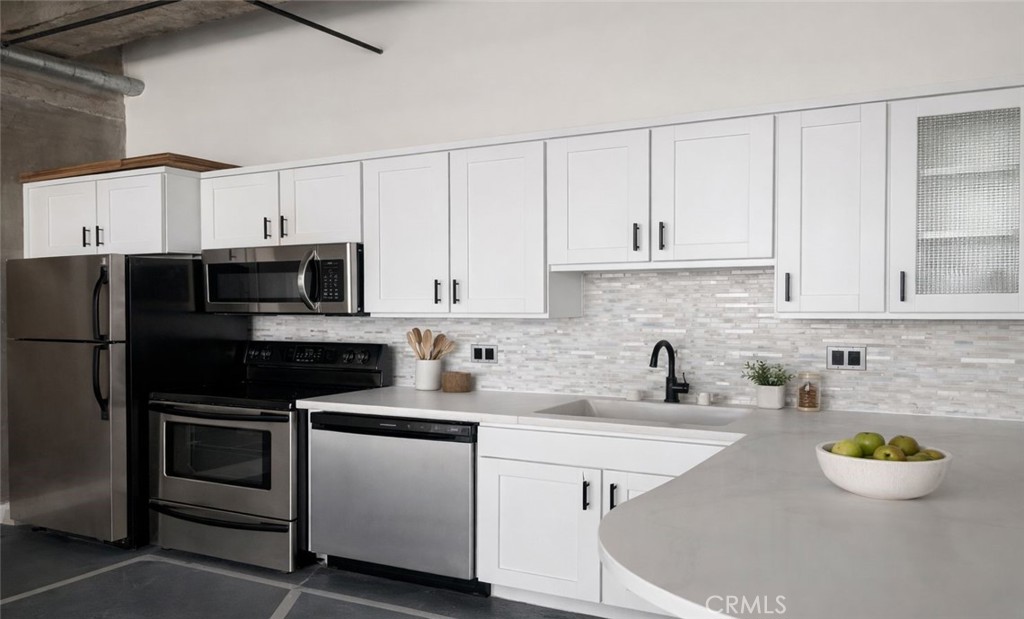 Residential for sale at 312 W 5th Street 519, Los Angeles CA featuring 1 bed and 1 bath