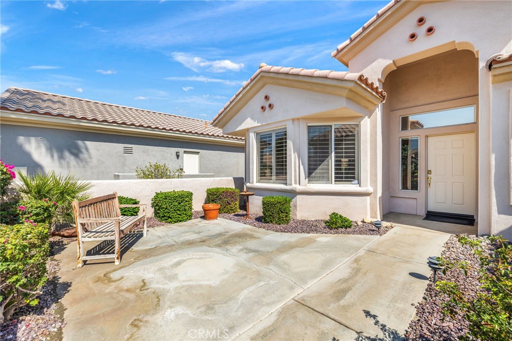 Residential Lease for rent at 78770 Golden Reed Drive, Palm Desert CA featuring 2 beds and 2 baths