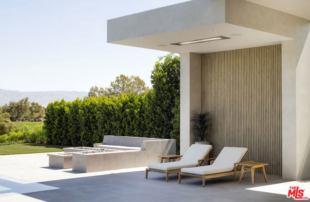 Residential for sale at 81370 Peary Place, La Quinta CA featuring 6 beds and 7 baths