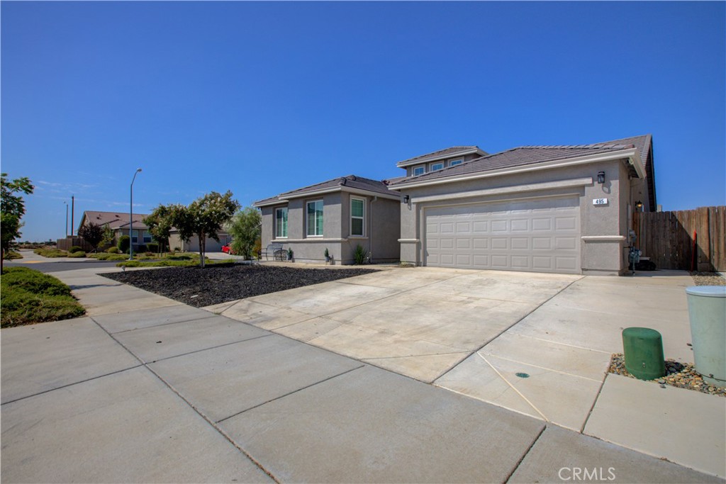 Residential for sale at 495 Daffodil Drive, Merced CA featuring 5 beds and 3 baths