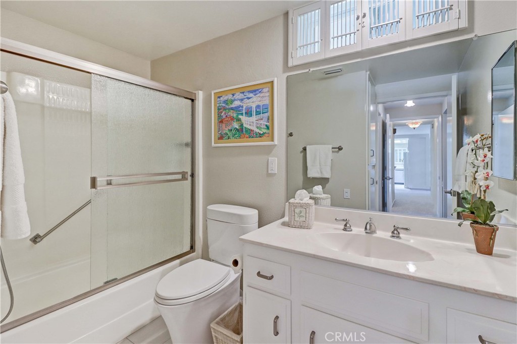 Residential Lease for rent at 3106 Via Serena S N, Laguna Woods CA featuring 2 beds and 2 baths