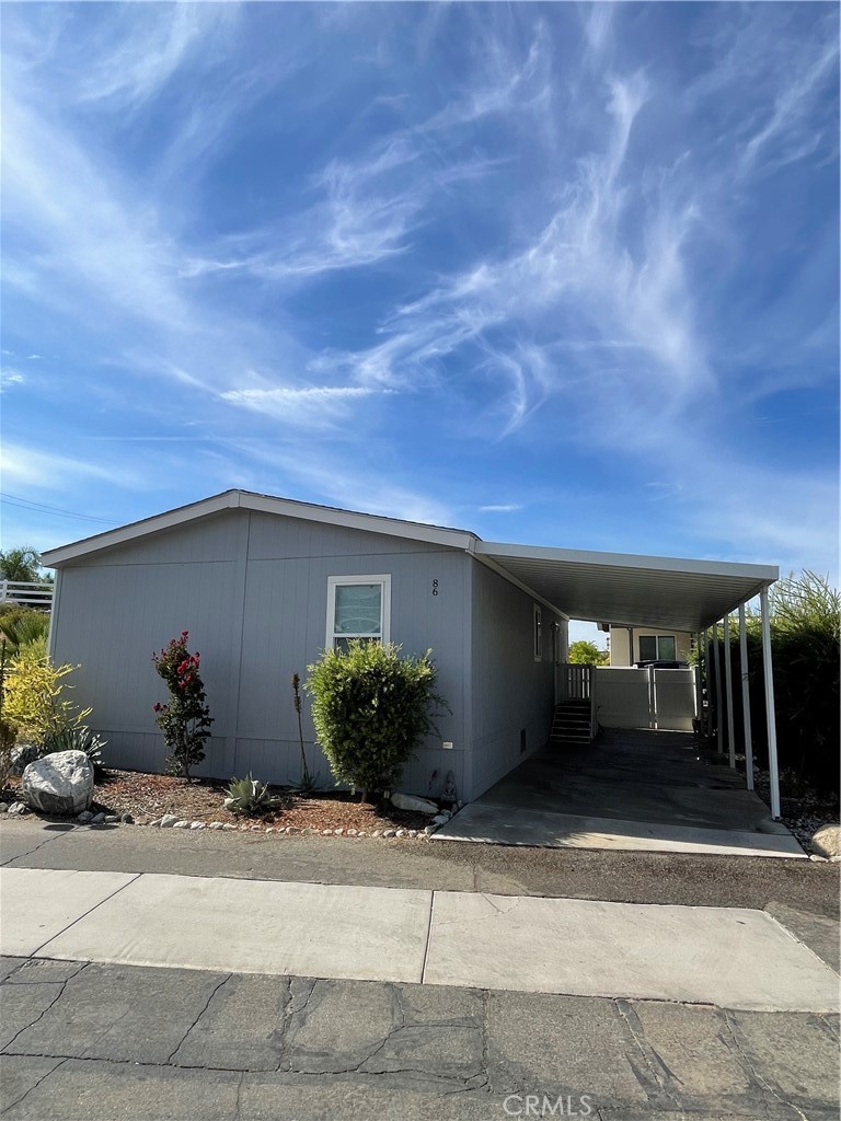 Manufactured In Park for sale at 1134 Villa Calimesa Lane 86, Yucaipa CA featuring 3 beds and 2 baths