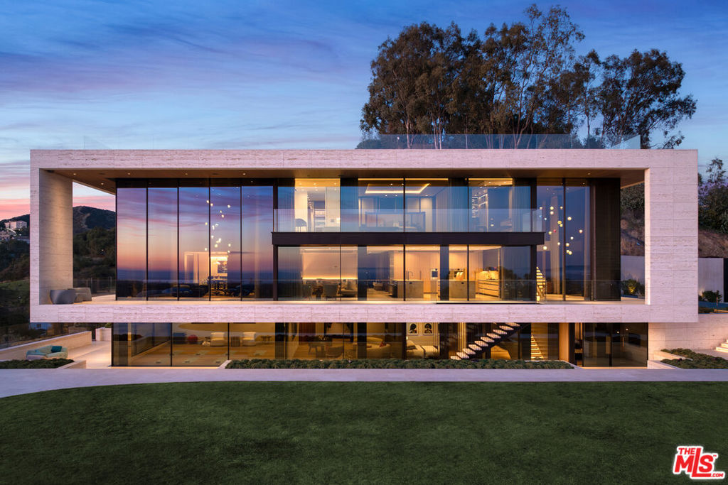 Residential for sale at 684 Firth Ave, Los Angeles CA featuring 6 beds and 10 baths