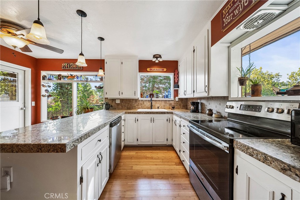 Residential for sale at 465 Hillcrest Drive, Lakeport CA featuring 3 beds and 3 baths