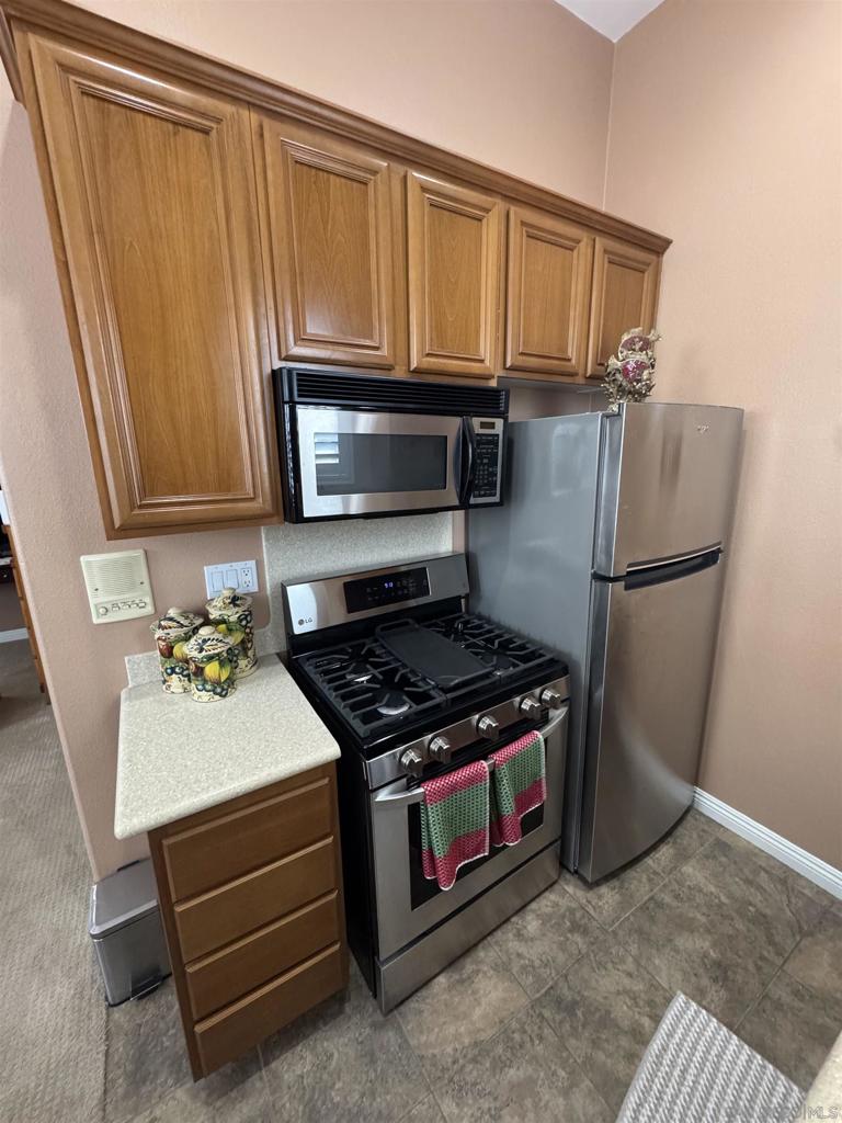 Residential Lease for rent at 1668 Thompson Ave, Chula Vista CA and 1 bath