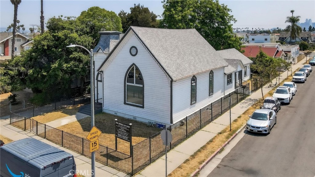 Residential for sale at 3425 W 15th Street, Los Angeles CA and 3 baths