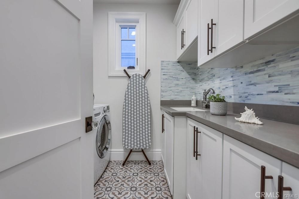 Residential Lease for rent at 1508 E Balboa Boulevard, Newport Beach CA featuring 4 beds and 6 baths