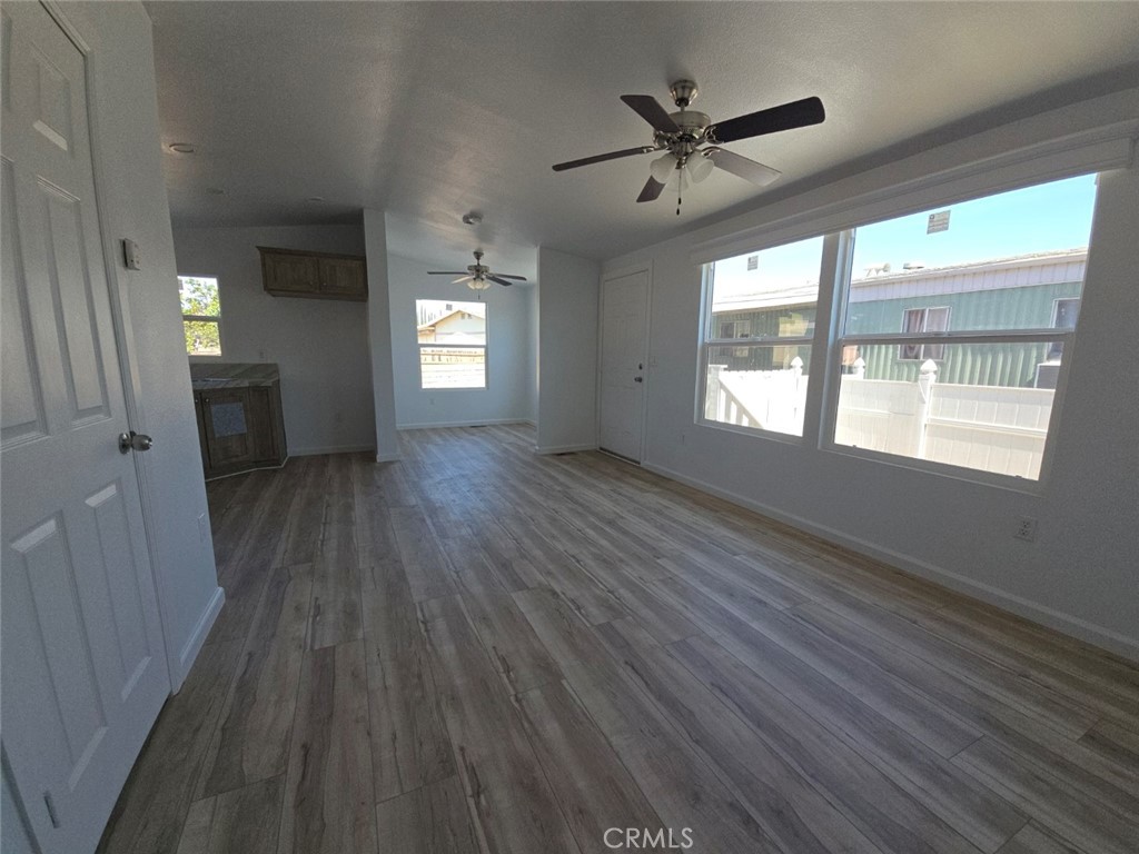 Manufactured In Park for sale at 13096 Blackbird 164, Garden Grove CA featuring 3 beds and 1 bath