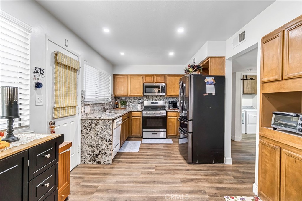 Residential for sale at 1751 W Santa Ana Avenue, Fresno CA featuring 2 beds and 2 baths