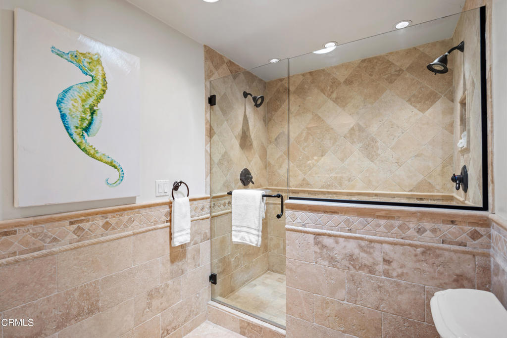 Residential for sale at 3715 Sunset Lane, Oxnard CA featuring 3 beds and 3 baths