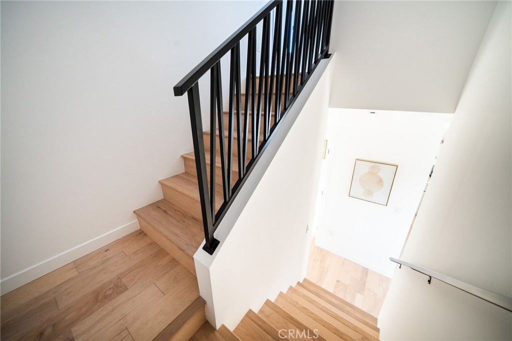 Residential Lease for rent at 2681 Roseview Avenue, Los Angeles, Los Angeles County CA featuring 3 beds and 3 baths