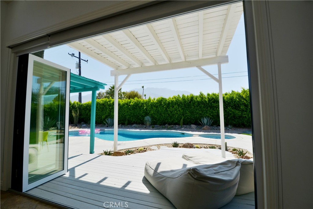 Residential Lease for rent at 2375 N San Antonio Road, Palm Springs CA featuring 3 beds and 2 baths