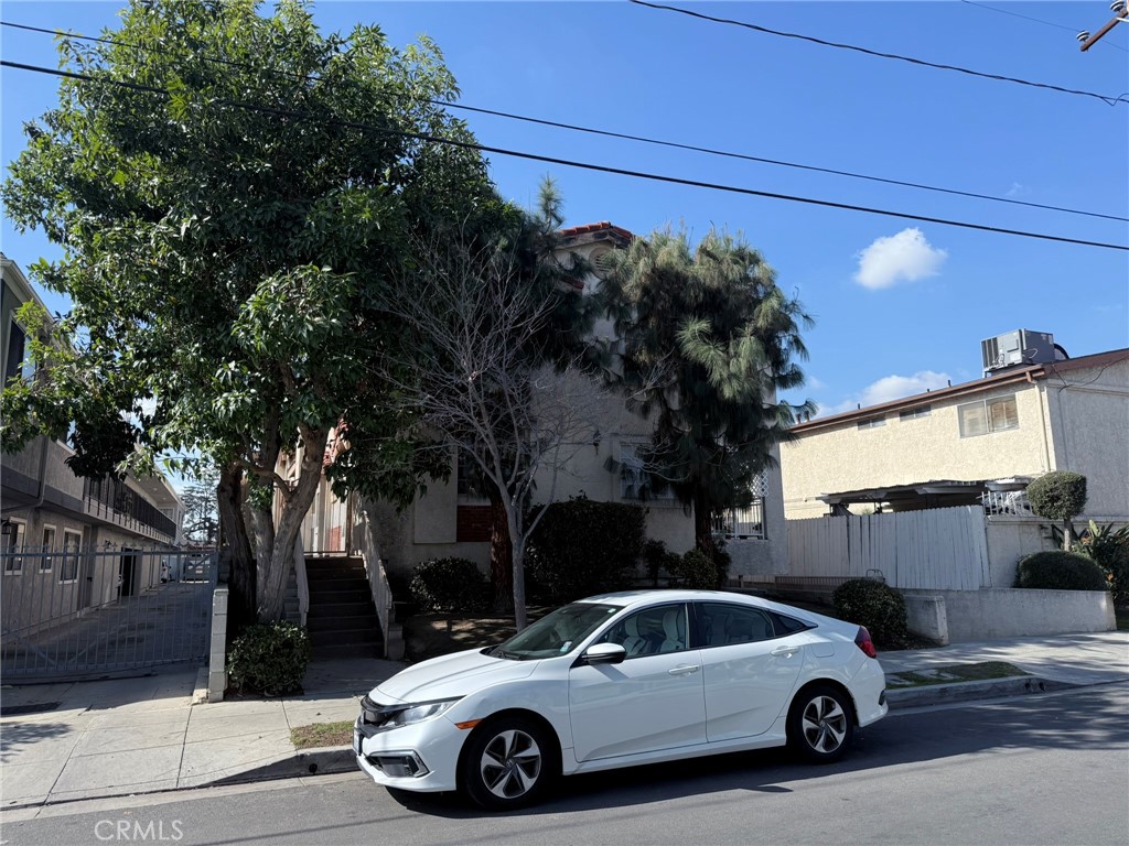 Residential Lease for rent at 1519 Prospect Avenue 5, San Gabriel CA featuring 1 bed and 1 bath