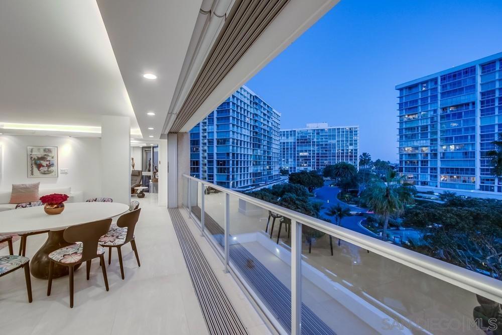 Residential Lease for rent at 1750 Avenida Del Mundo 408, Coronado CA featuring 2 beds and 2 baths