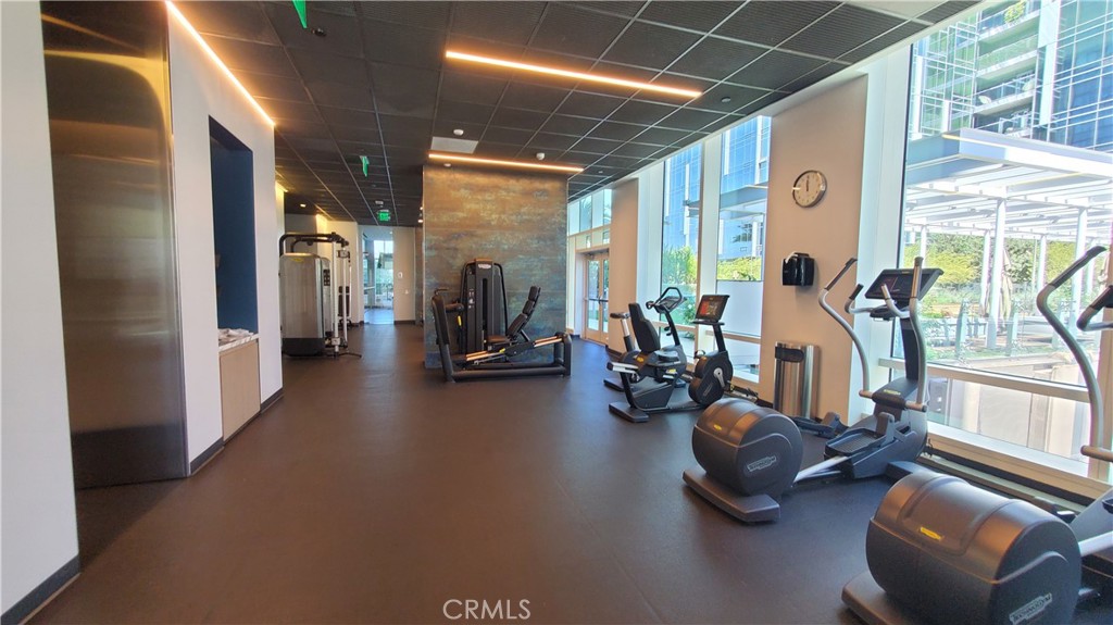 Residential Lease for rent at 877 Francisco Street 521, Los Angeles, Los Angeles County CA and 1 bath