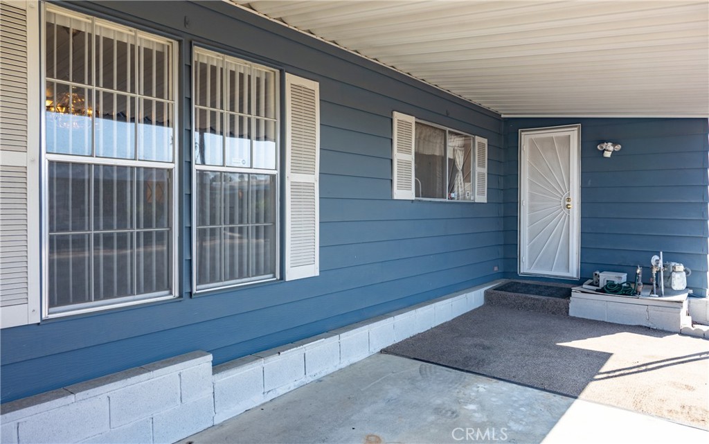 Manufactured In Park for sale at 601 N Kirby Street 214, Hemet CA featuring 2 beds and 2 baths