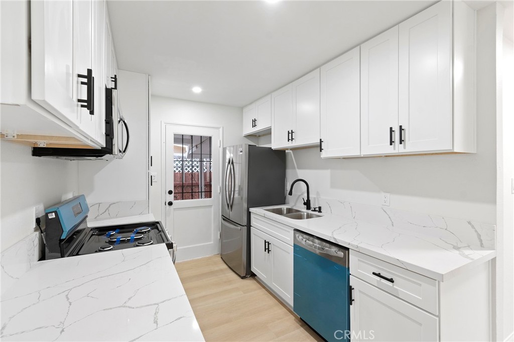 Residential for sale at 5847 Meadowbrook Lane, Riverside CA featuring 3 beds and 2 baths