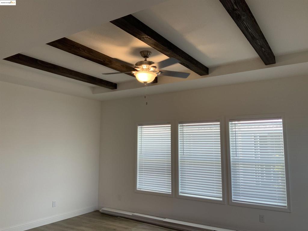 Manufactured In Park for sale at 77 Hilo Dr., Pittsburg CA featuring 3 beds and 2 baths