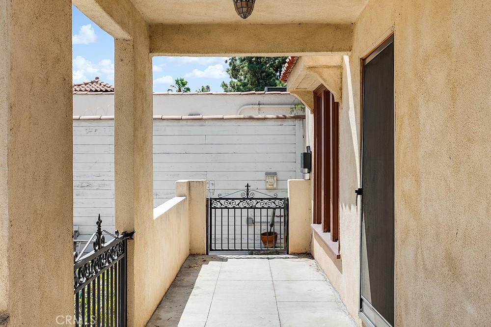 Residential Income for sale at 1871 Park Drive, Los Angeles CA