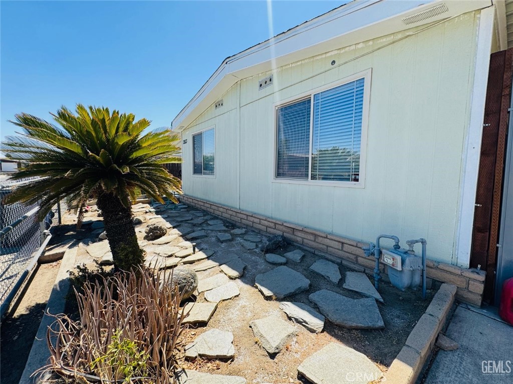 Residential for sale at 3513 Sahara Lane, Bakersfield CA featuring 3 beds and 2 baths